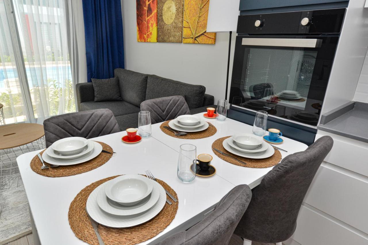 C Suites Antalia Airport Exterior foto