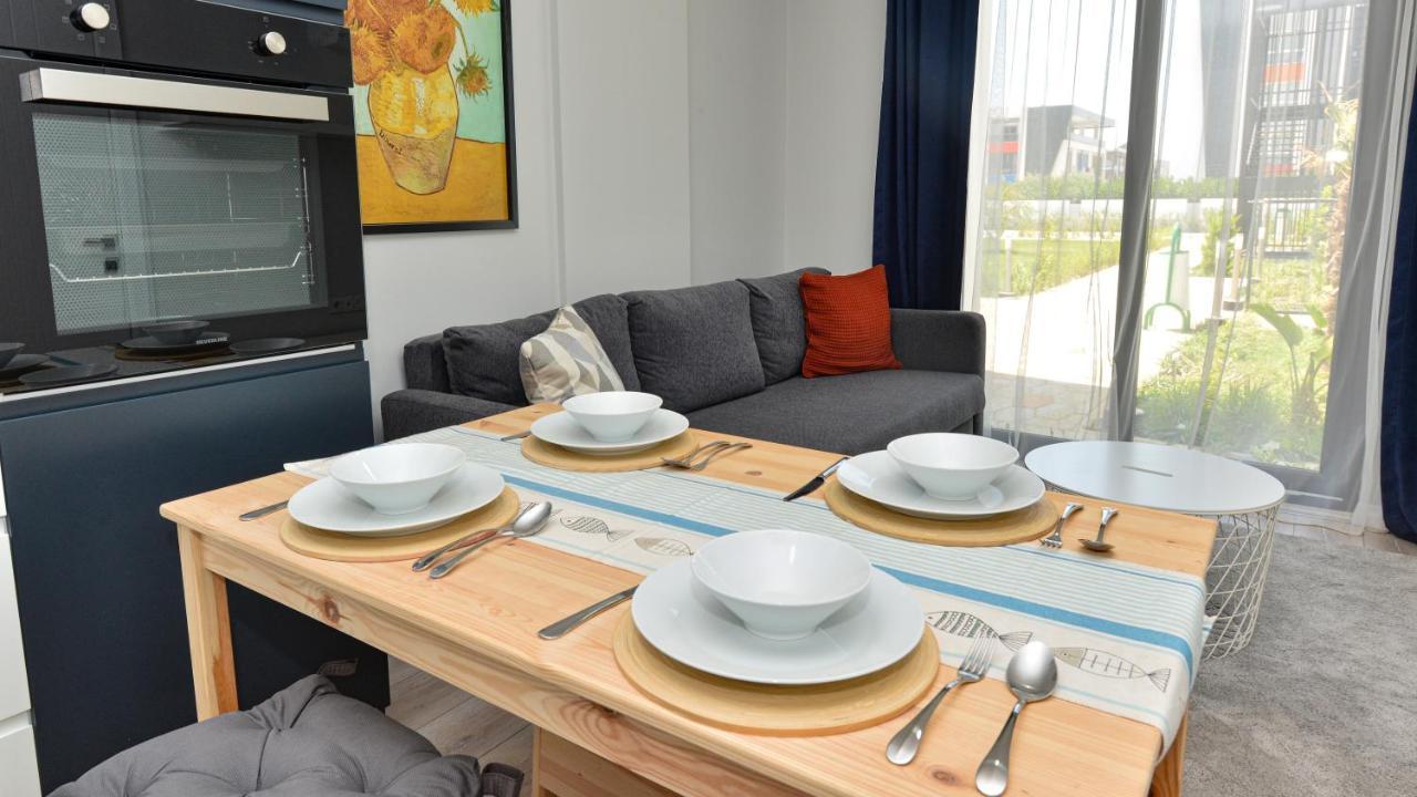 C Suites Antalia Airport Exterior foto