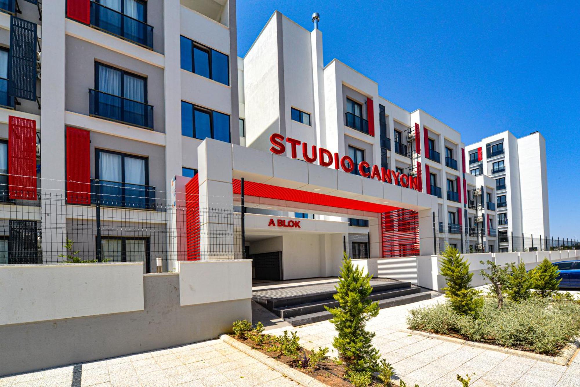 C Suites Antalia Airport Exterior foto